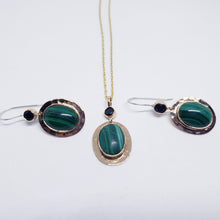 Load image into Gallery viewer, The Anthea Onyx and Malachite Pendant (Bronze)